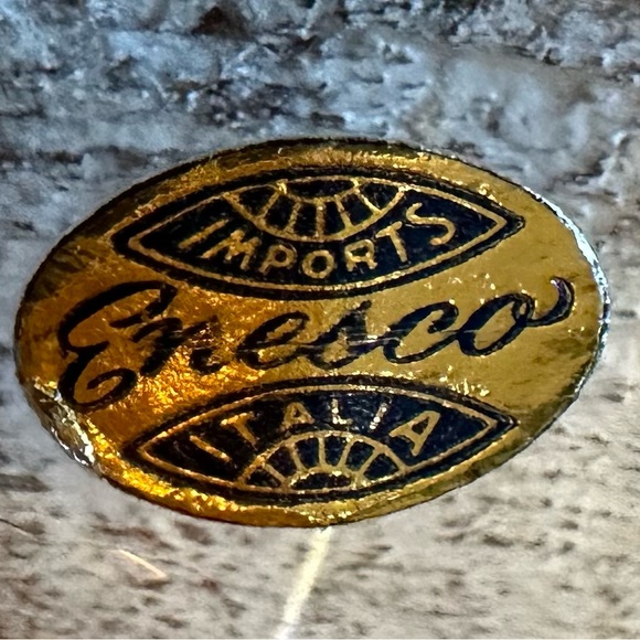 Vintage Handblown Amber Glass Decanter/Pitcher (early/mid 1900’s era) - Picture 3 of 4